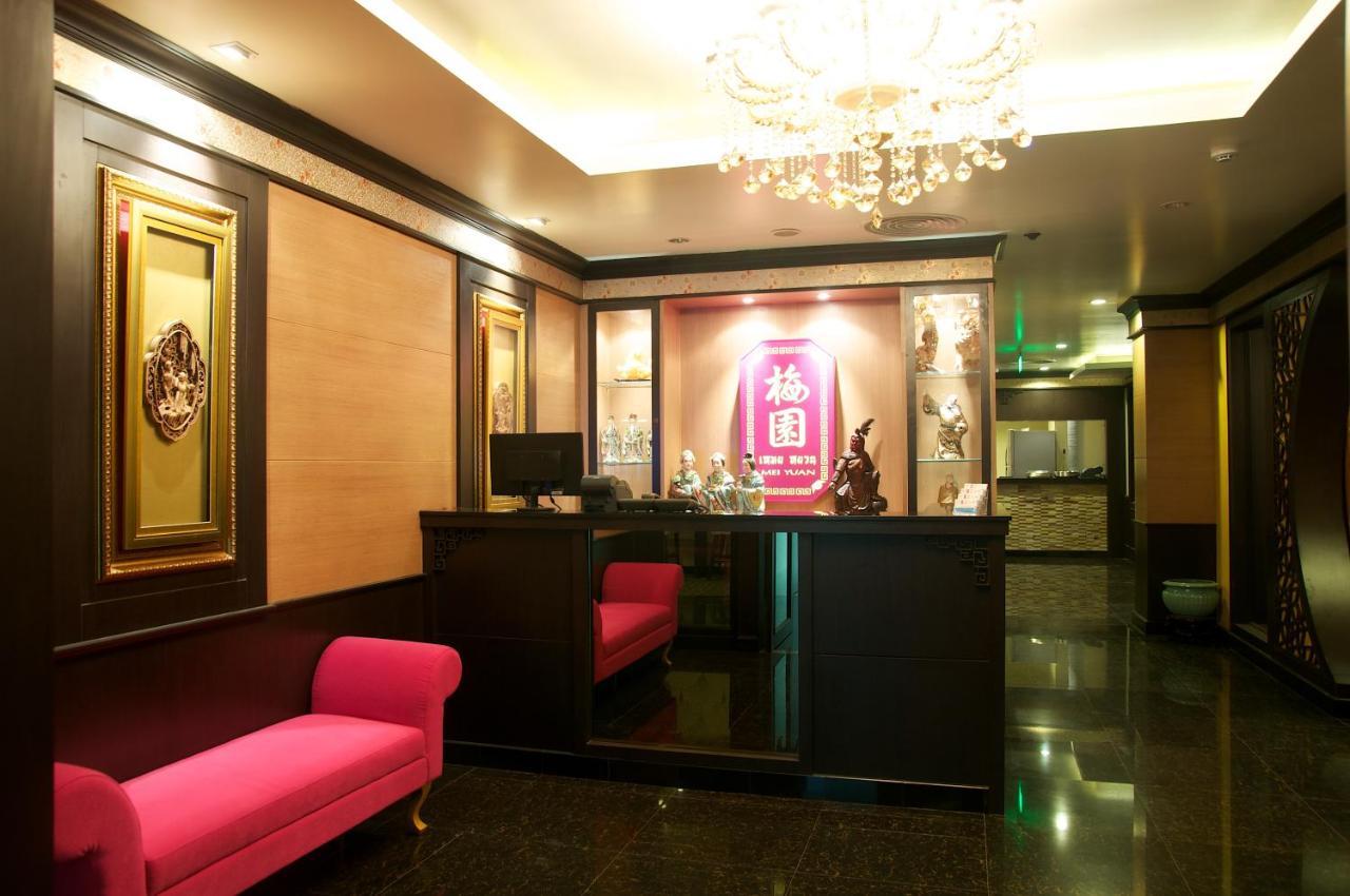 Jolly Suites&Spa Petkasem Haōhng Khēm Exteriör bild