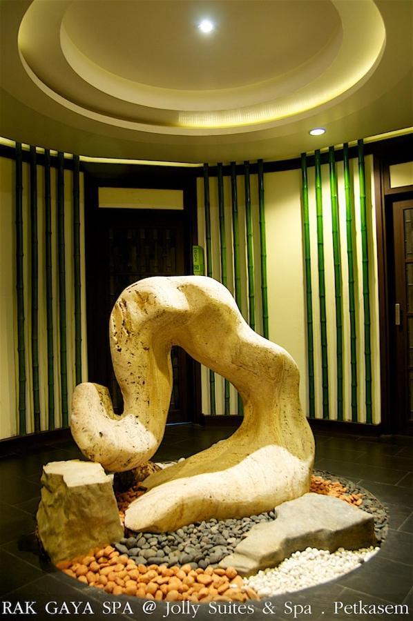 Jolly Suites&Spa Petkasem Haōhng Khēm Exteriör bild